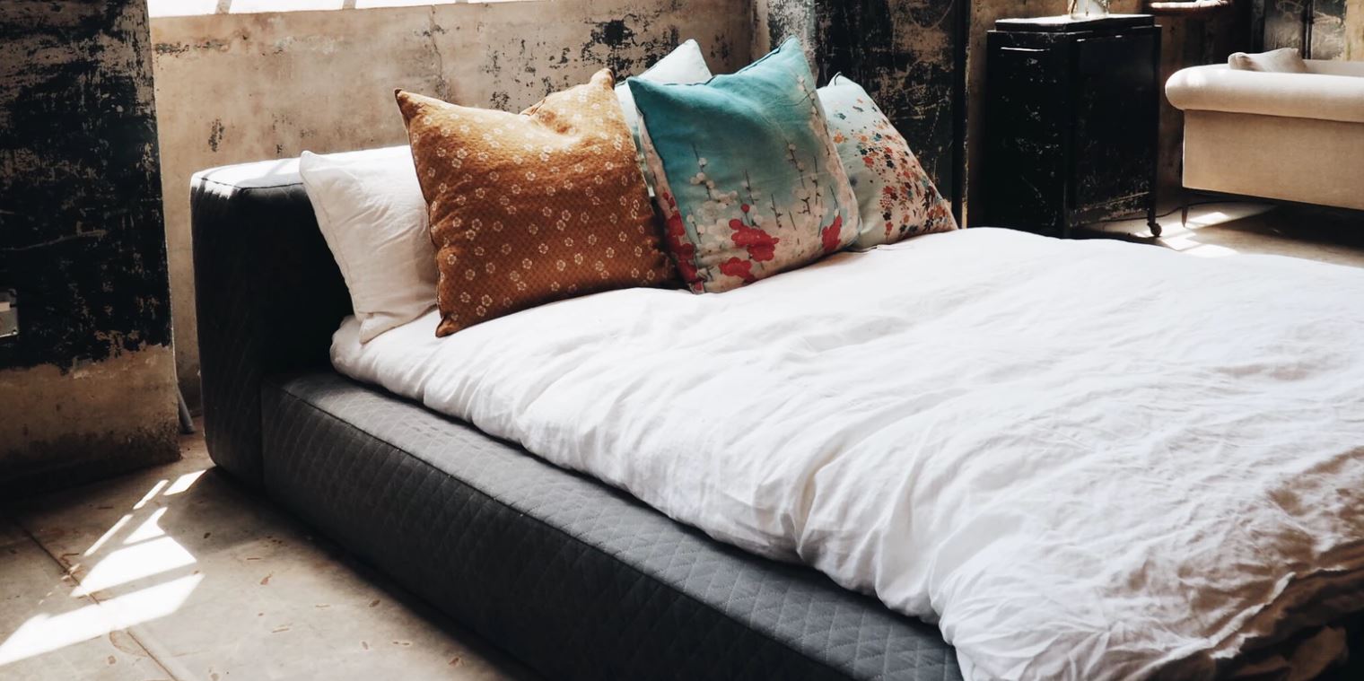 Three Ways To Get A Better Sleep At Night Without Sacrificing More Time